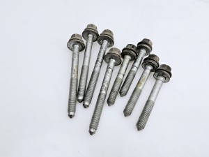 śruby zawieszenia tył Alfa Romeo 147 156 komplet 60589189 60655492