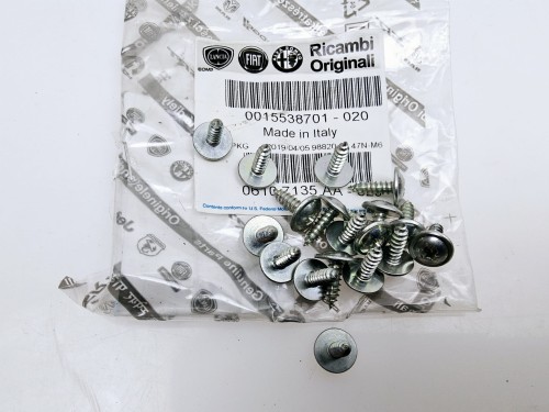 Śruby Fiat 15538701