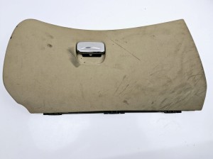 schowek prawy Alfa Romeo 147 jasny