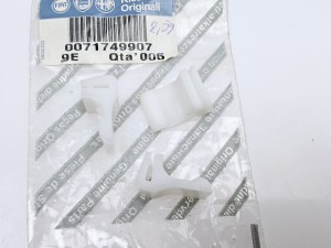 Spinka  podszybia   Fiat Panda 2 nowa 71749907