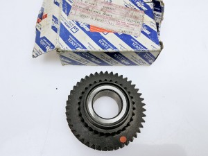 koło zębate skrzyni biegów   Fiat  nowe 7729337