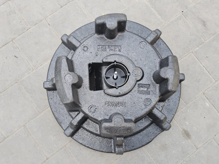 lewarek, zestaw do koła zapasowego Alfa Mito 50508976