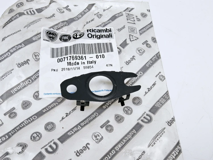 uszczelka przewodu olejowego turbiny Fiat Alfa Lancia nowa 71769361