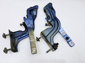 zawias, zawiasy maski, pokrywy silnika Alfa Romeo 147  