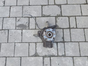 zwrotnica przednia prawa Fiat Marea 1,9 JTD ABS