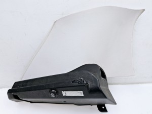 osłona mocowania półki tył Fiat Grande Punto - lewa 735335665