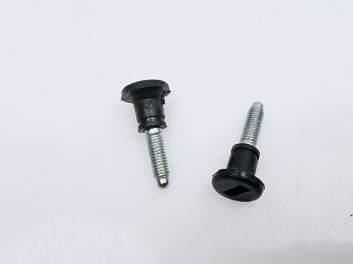 Śruba osłony bezpieczników Fiat Fiorino 735352073