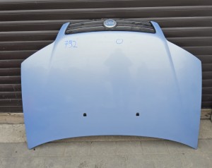 Maska pokrywa silnika Fiat Punto 2 II Fl  od 2003 błękitna 792