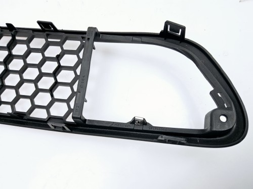 Atrapa, kratka zderzaka Fiat Punto  2012 - nowa  735548595