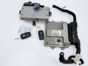 komplet, zestaw: komputer,  kluczyk, centralka BSI Lancia Ypsilon  1,3 51806503