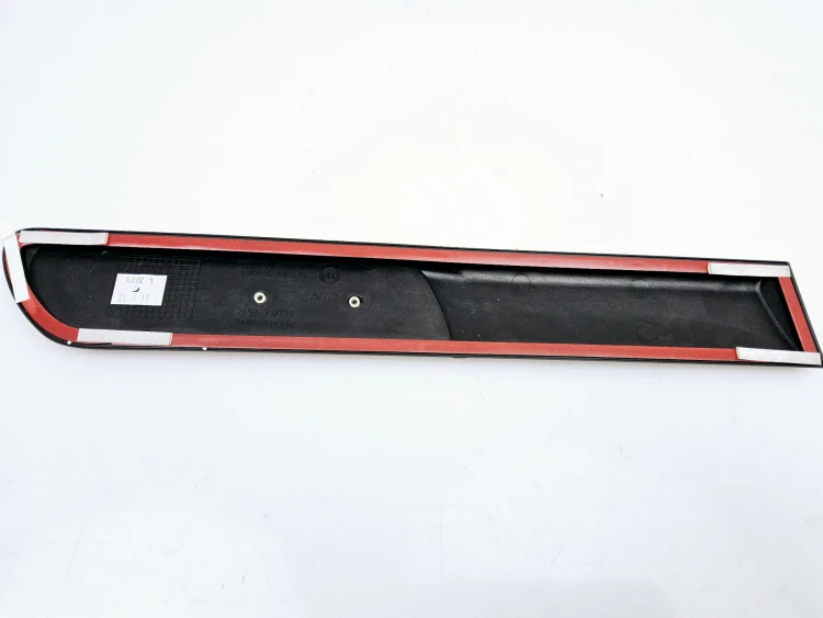Listwa ozdobna na błotnik  Fiat Punto Evo nowa  735533055