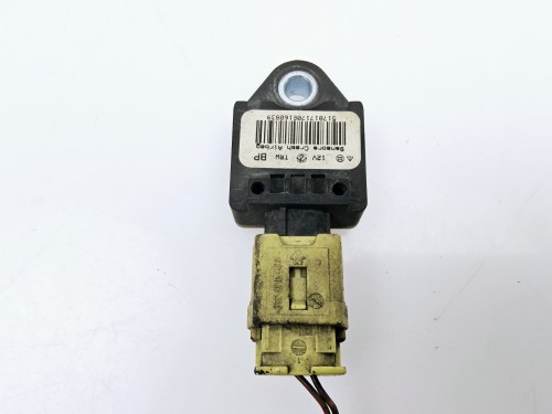 czujnik uderzenia przód Fiat Grande Punto Croma Idea 51701717