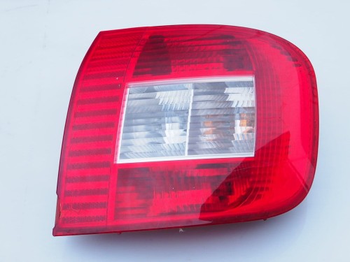 lampa prawy tył multipla lift 1.jpg