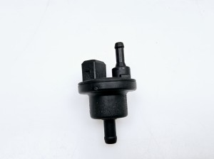 zawór wentylujący zbiornika paliwa  Fiat Scudo Ulysse  nowa 9620975480