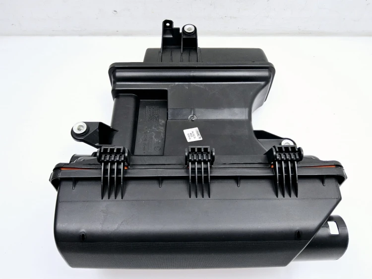 obudowa filtra powietrza Fiat Grande Punto 1,4 16V  - nowa  51818270 51775341