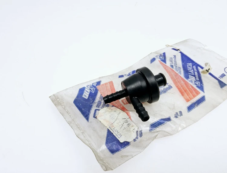 zaworek zbiornika paliwa Fiat Croma nowa 82406703