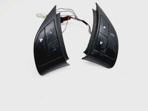 przyciski kierownicy wielofunkcyjnej Fiat Grande Punto