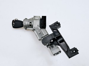 stacyjka + kluczyk  Grande Punto 