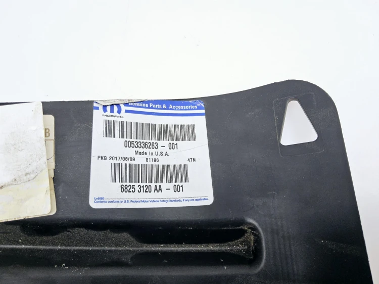 wspornik   pasa przedniego Jeep Grand Cherokee   nowy 68253120aa