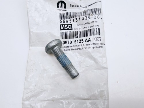 Śruba pasa bezpieczeństwa Jeep Wrangler  nowa 06105125aa