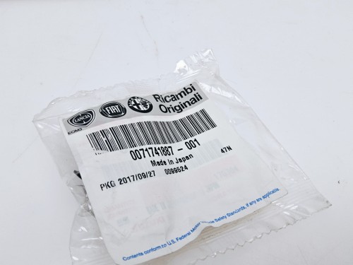 spinka kołek Fiat Sedici  - nowa 71741887