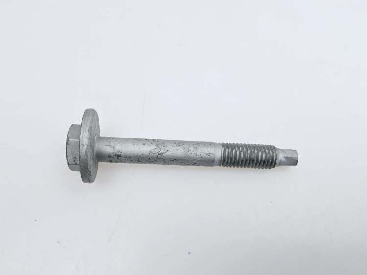 śruba mimośrodowa tylnego zawieszenia  Alfa Romeo Giulietta, 159  nowa 51737443