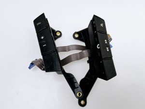 przyciski kierownicy wielofunkcyjnej Fiat Croma Lift