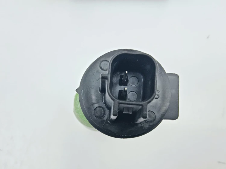 Czujnik poziomu płynu spryskiwaczy Jeep Compass - nowy  68350809aa