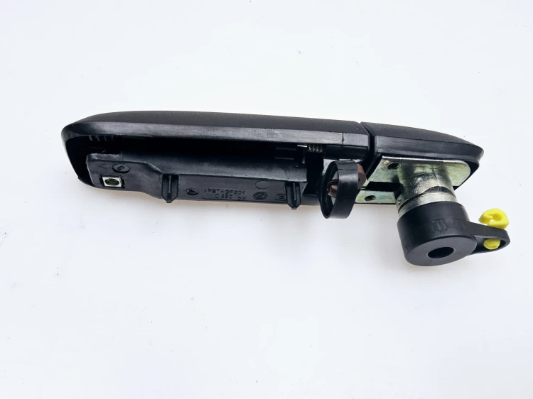 Klamka zewnętrzna prawa Fiat Panda 2 - nowa 735371234