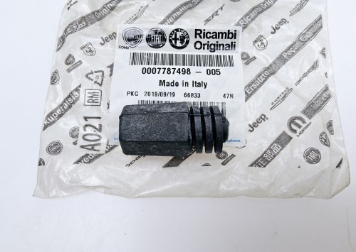 odbojnik maski silnika Alfa Romeo Giulietta- nowy 7787498