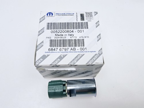 gniazdo zapalniczki  Fiat Alfa Lancia nowe 52200804