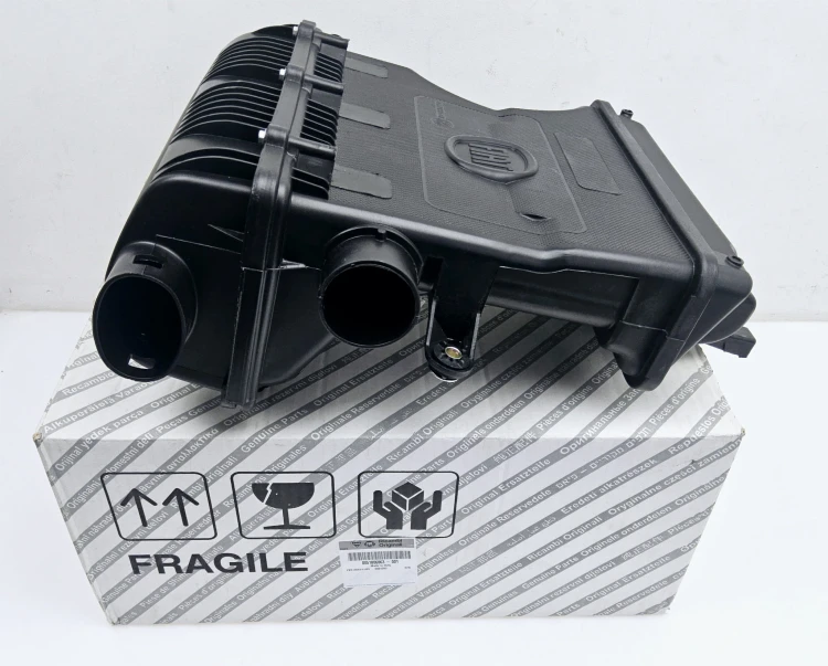 obudowa filtra powietrza Fiat Bravo II 1,4 16V - nowa 51806863 46783548