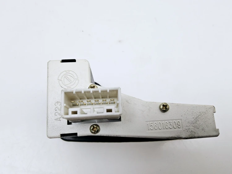 panel regulacji świateł  Alfa Romeo 156  15016309