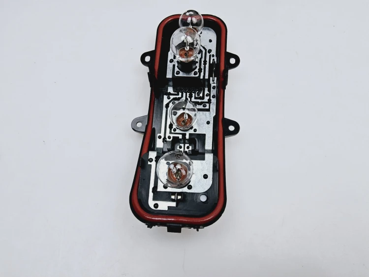 wkład lampy  tył   Fiat 500X - nowy 77367351