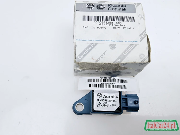 Czujnik-uderzenia-Fiat-Doblo-lift---nowy-oryginalny--46843258 (2).jpg