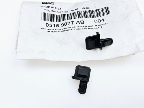 spinka zderzaka Jeep Grand Cherokee - nowa 05159077ab