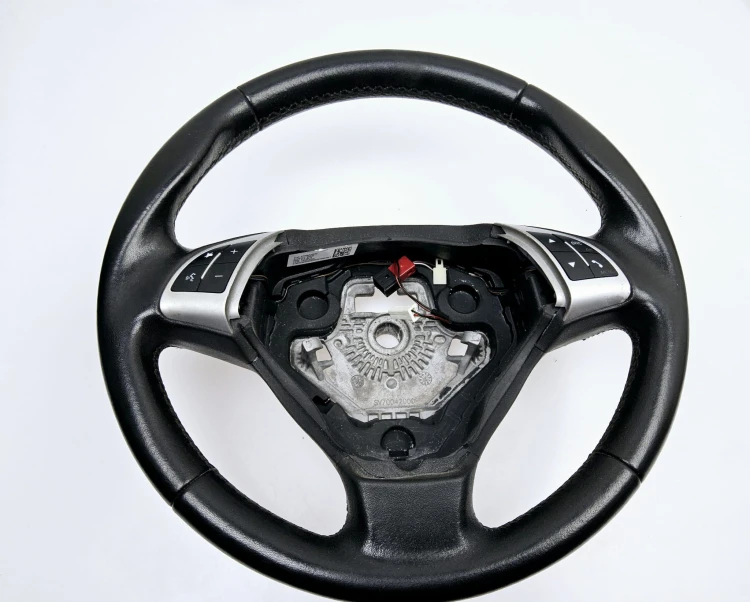 kierownica wielofunkcyjna Fiat  Punto  Evo skóra