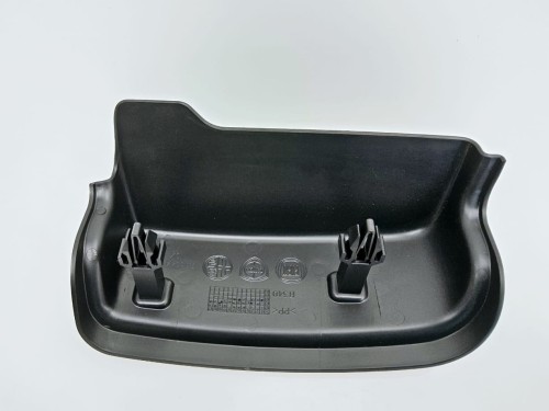 Zaślepka fotela Fiat Panda 3 nowa    735544317   735544317