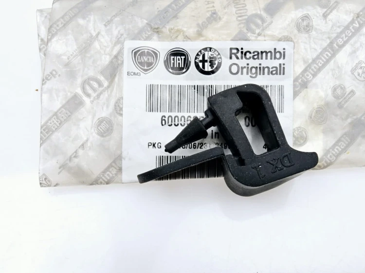 Uszczelka odbojnik  gumowy półki tył Fiat 500X nowy 6000625494