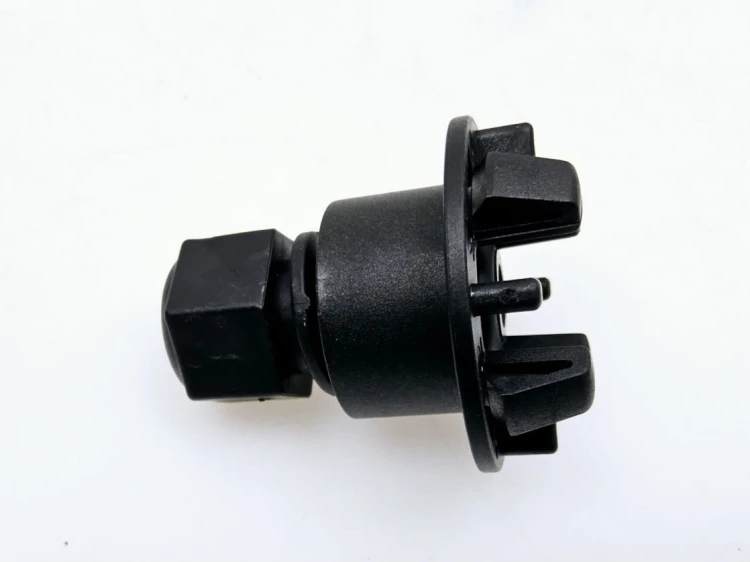odbój maski Jeep Cherokee Compass nowy oryginalny 68269094ab