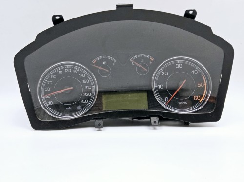 licznik, zestaw wskaźników Fiat Stilo 1,9 JTD 16V automat 51809897