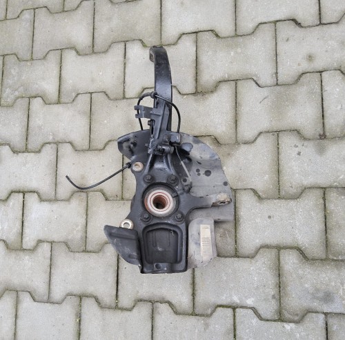 zwrotnica prawa przednia pod zacisk ATE Alfa Romeo 159 Brera