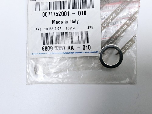 uszczelka przewodu termostatu Fiat Alfa Lancia - nowy 71752001