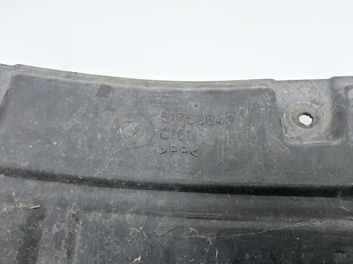 prawa osłona silnika Fiat Croma