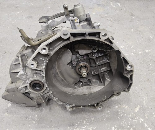 Alfa Romeo 159  2,2 JTS skrzynia biegów M32