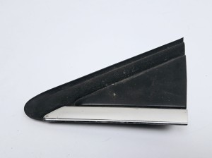 trójkąt, nakładka na błotnik przedni lewy Fiat Bravo 2 chrom