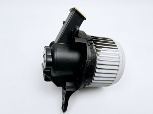 wentylator dmuchawy nagrzewnicy Fiat 500L
