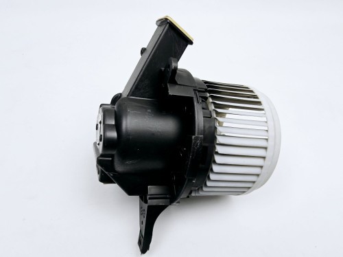 wentylator dmuchawy nagrzewnicy Fiat 500L