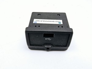 Gniazdo USB Aux Fiat 500L 