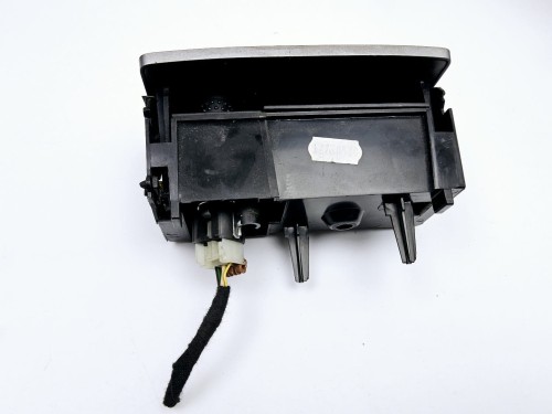 Element panelu środkowego Alfa GT
